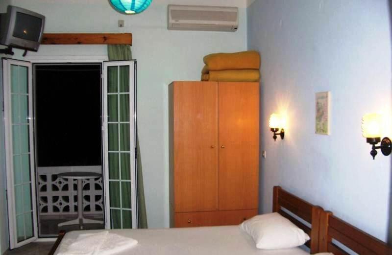 Atlantis Hotel Myrties Kamer foto